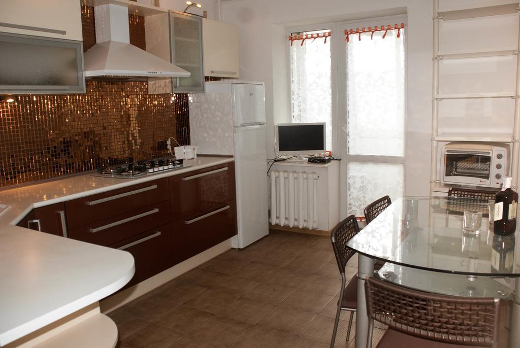 Apartment On Akademika Lazarenka 48A Львов Экстерьер фото